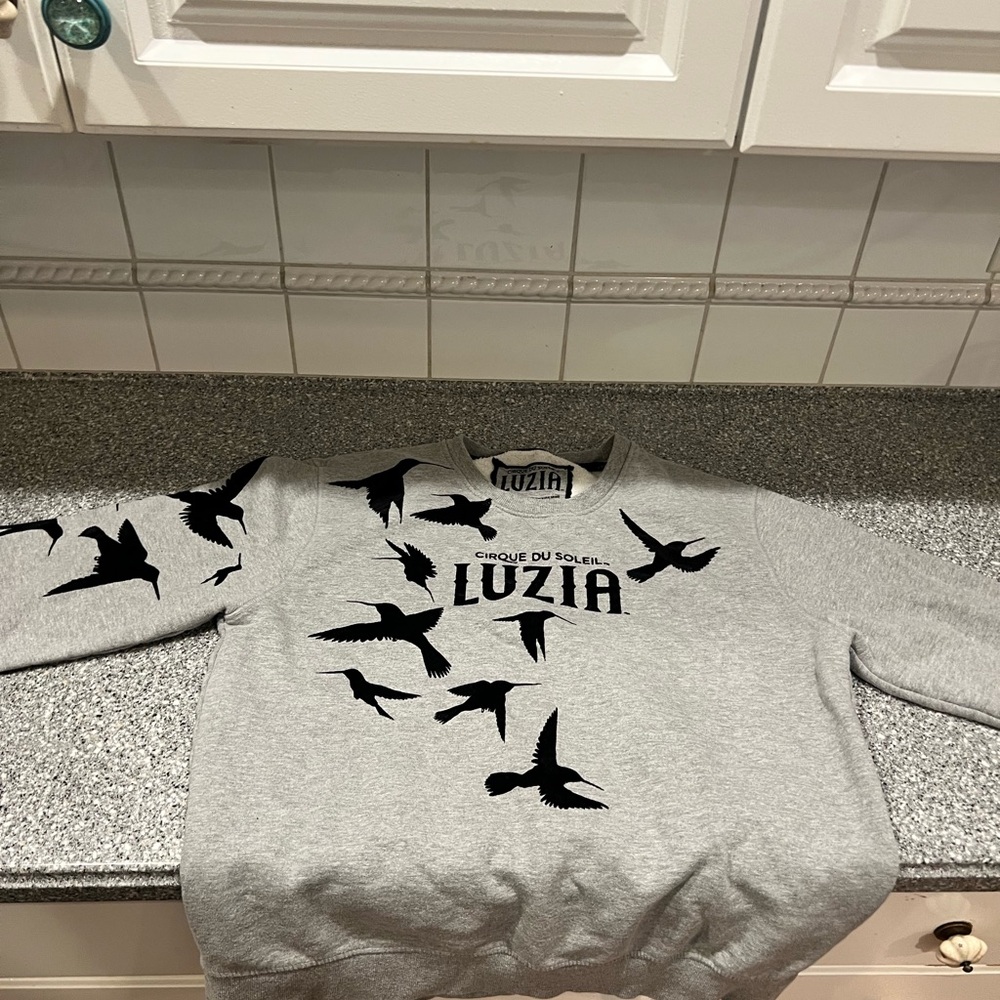 Cirque Du Soleil Sweater With Birds Luzia